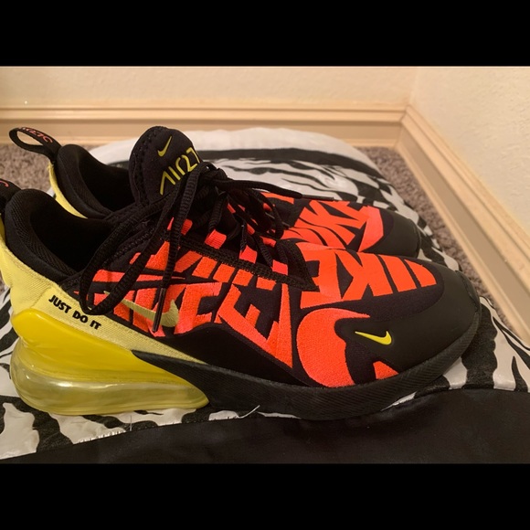 Nike Air Max 270 - Picture 8 of 11